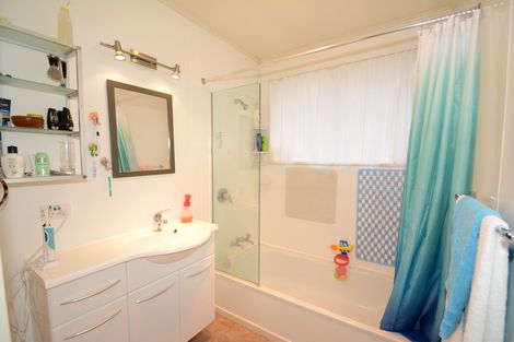 Photo of property in 37a Kinmont Crescent, Kinmont Park, Mosgiel, 9024