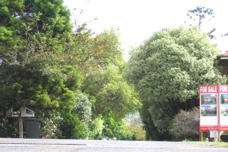 Photo of property in 4152 Great North Road, Glendene, Auckland, 0602