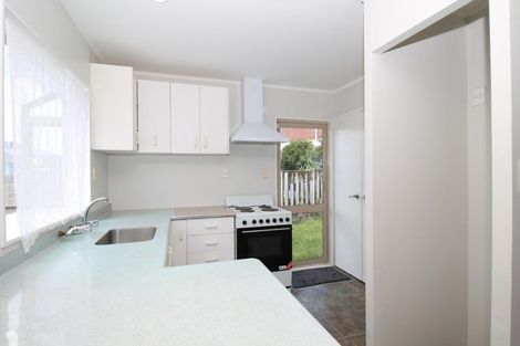 Photo of property in 25 Lynmore Drive, Hillpark, Auckland, 2102