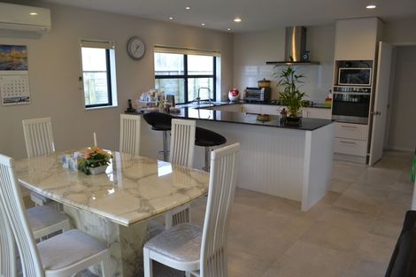 Photo of property in 2 Mccathie Drive, Flat Bush, Auckland, 2019