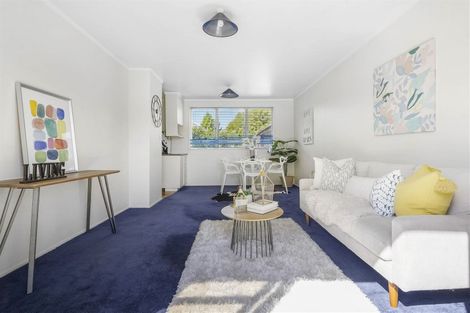 Photo of property in 4/271 River Road, Claudelands, Hamilton, 3214