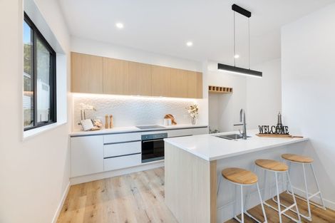 Photo of property in 150b Moire Road, West Harbour, Auckland, 0618