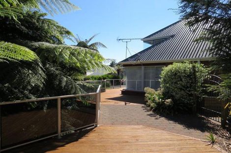 Photo of property in 5 Flight Place, Lower Vogeltown, New Plymouth, 4310