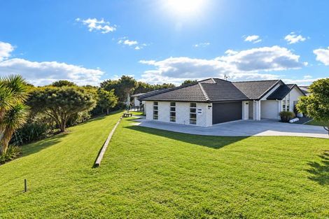 Photo of property in 42 Blunt Road, Te Kauwhata, 3710