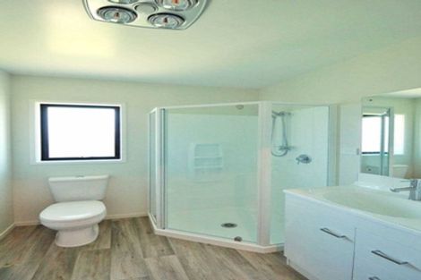 Photo of property in 32 Wallingford Crescent, Rolleston, 7615