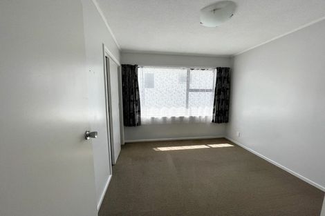 Photo of property in 30 Akaroa Drive, Maupuia, Wellington, 6022