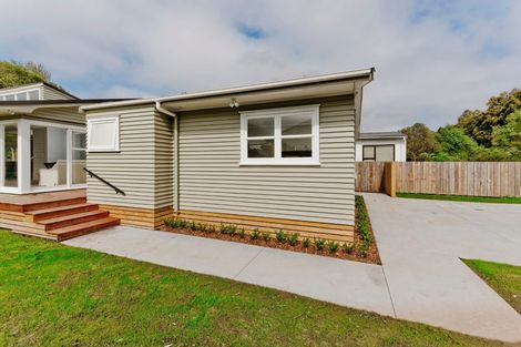 Photo of property in 51 Cambridge Road, Riverhead, 0820