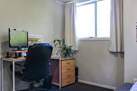 Photo of property in 8/2 Burdendale Grove, Churton Park, Wellington, 6037