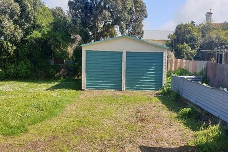 Photo of property in 6 Surrey Street, Patea, 4520
