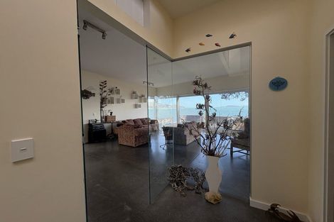 Photo of property in 603b Marine Drive, Days Bay, Lower Hutt, 5013