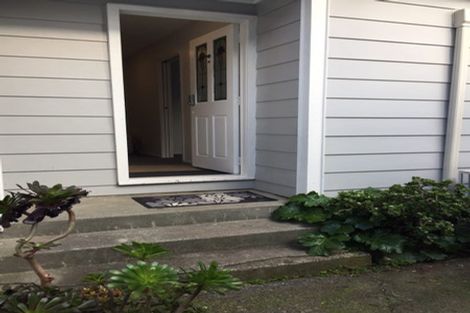 Photo of property in 19a Mantell Street, Seatoun, Wellington, 6022