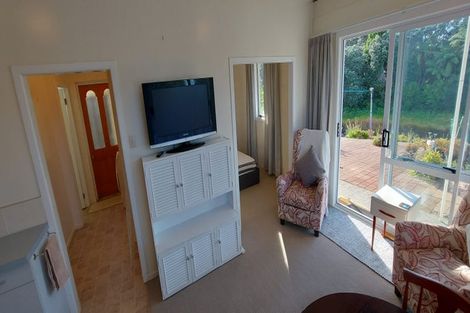 Photo of property in 46 Roretana Drive, Athenree, Katikati, 3177