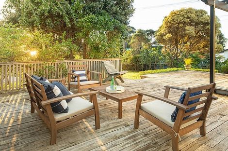 Photo of property in 36 Aperahama Street, Paekakariki, 5034