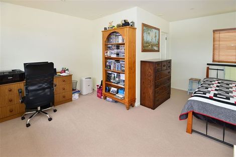 Photo of property in 33f Florence Avenue, Orewa, 0931