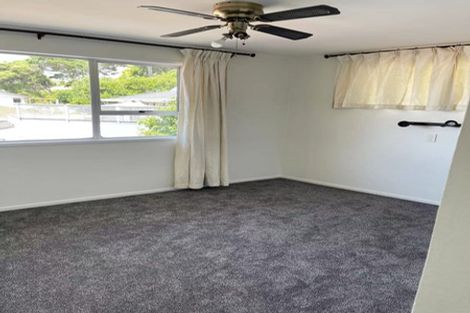 Photo of property in 31 Sequoia Place, Sunnynook, Auckland, 0620