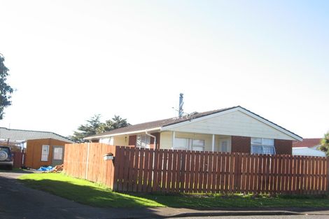 Photo of property in 6 Arbor Close, Manurewa, Auckland, 2102