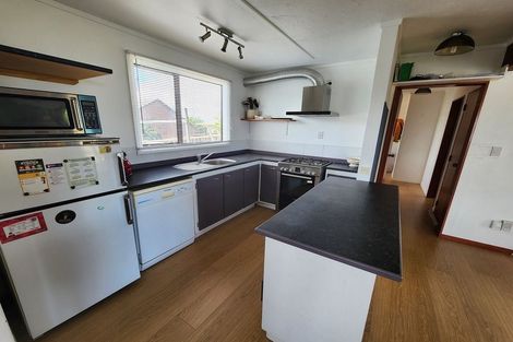 Photo of property in 1 Lindis Close, Kelson, Lower Hutt, 5010