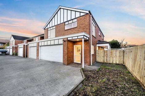 Photo of property in 5/23 Charlenne Close, Ranui, Auckland, 0612