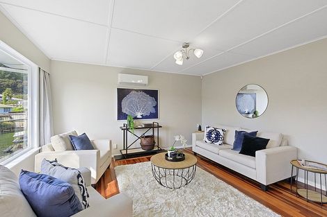 Photo of property in 73 Delaney Drive, Stokes Valley, Lower Hutt, 5019