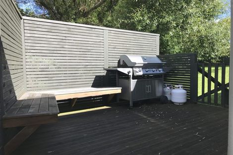 Photo of property in 23 Te Arataura Street, Takapuwahia, Porirua, 5022