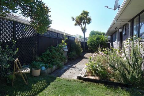 Photo of property in 44a Pacific Road, North New Brighton, Christchurch, 8083