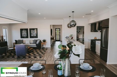 Photo of property in 24 Stratford Drive, Mount Pisa, Cromwell, 9383