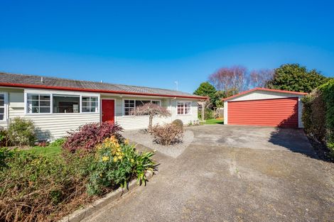 Photo of property in 31 Nimmo Avenue, Waikanae, 5036
