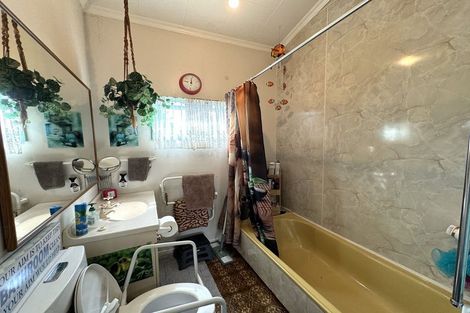 Photo of property in 17 Bridport Street, Kaitangata, 9210