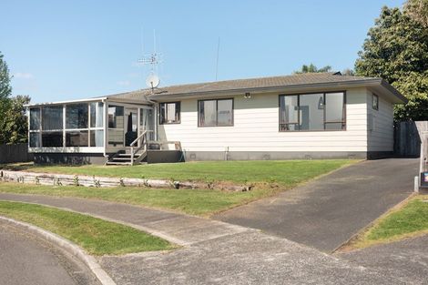 Photo of property in 44 Lagoon Place, Poike, Tauranga, 3112