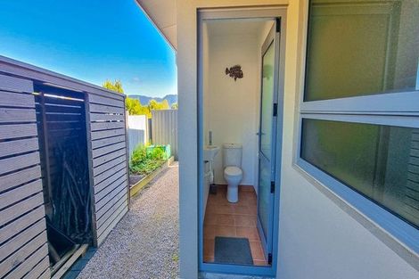 Photo of property in 6 Mcdonald Place, Collingwood, 7073