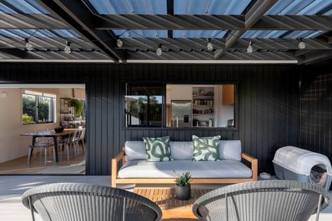 Photo of property in 156 Valley Road, Mount Maunganui, 3116