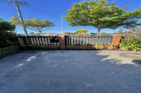 Photo of property in 1/423 Harewood Road, Harewood, Christchurch, 8051