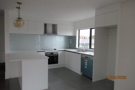 Photo of property in 77a Penrose Road, Mount Wellington, Auckland, 1060