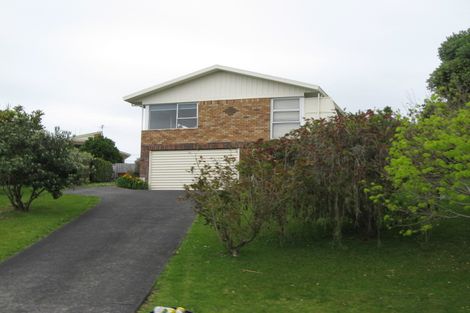 Photo of property in 10 Rakino Avenue, Manly, Whangaparaoa, 0930