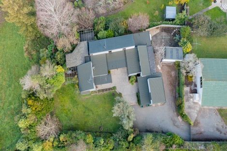 Photo of property in 17 Domain Road, Waipawa, 4210