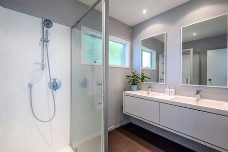 Photo of property in 47 Aotearoa Terrace, Murrays Bay, Auckland, 0630