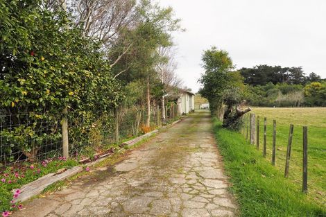 Photo of property in 42 Mangahao Road, Shannon, Palmerston North, 4474