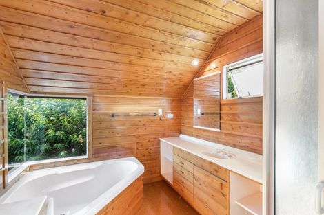 Photo of property in 19 Hazards Road, Weymouth, Auckland, 2103