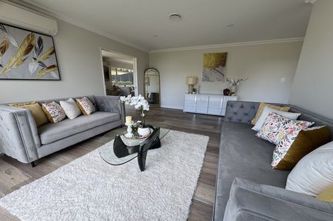 Photo of property in 34 Franshell Crescent, East Tamaki, Auckland, 2013