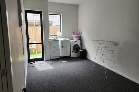 Photo of property in 2/52 May Street, Hamilton East, Hamilton, 3216