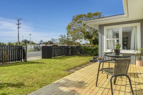 Photo of property in 90 Bellevue Road, Brookfield, Tauranga, 3110