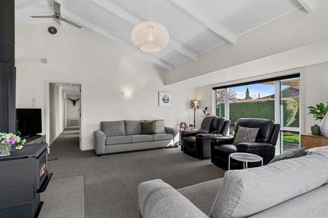 Photo of property in 70a Toorak Avenue, Avonhead, Christchurch, 8042