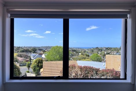 Photo of property in 131 Oaktree Avenue, Browns Bay, Auckland, 0630