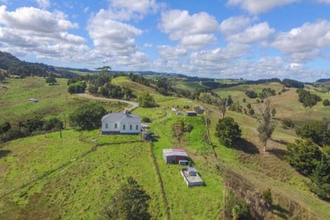 Photo of property in 34 Hartnell Road, Waiotira, 0193