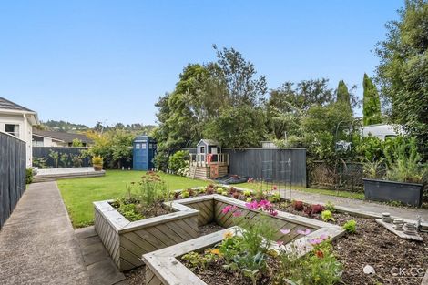 Photo of property in 6 Glen Road, Stokes Valley, Lower Hutt, 5019