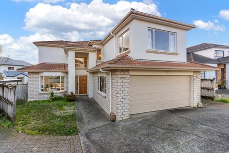 Photo of property in 81a Meadowland Drive, Somerville, Auckland, 2014