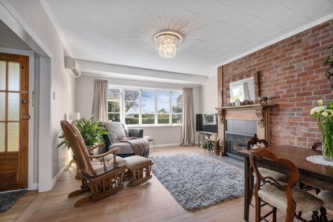 Photo of property in 42 Warwick Street, Mayfield, Blenheim, 7201