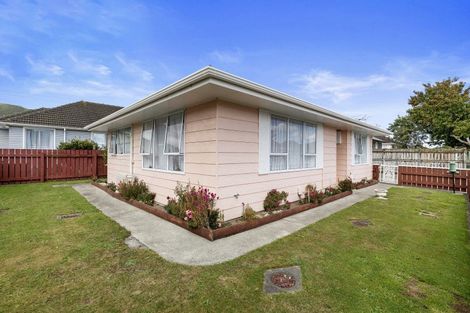 Photo of property in 50a Fisk Street, Naenae, Lower Hutt, 5011