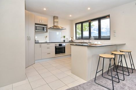 Photo of property in 29 Roberts Road, Hei Hei, Christchurch, 8042