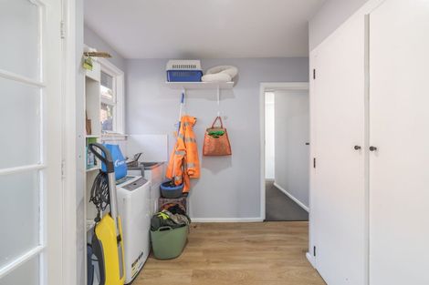 Photo of property in 25 Lake Terrace Road, Burwood, Christchurch, 8061